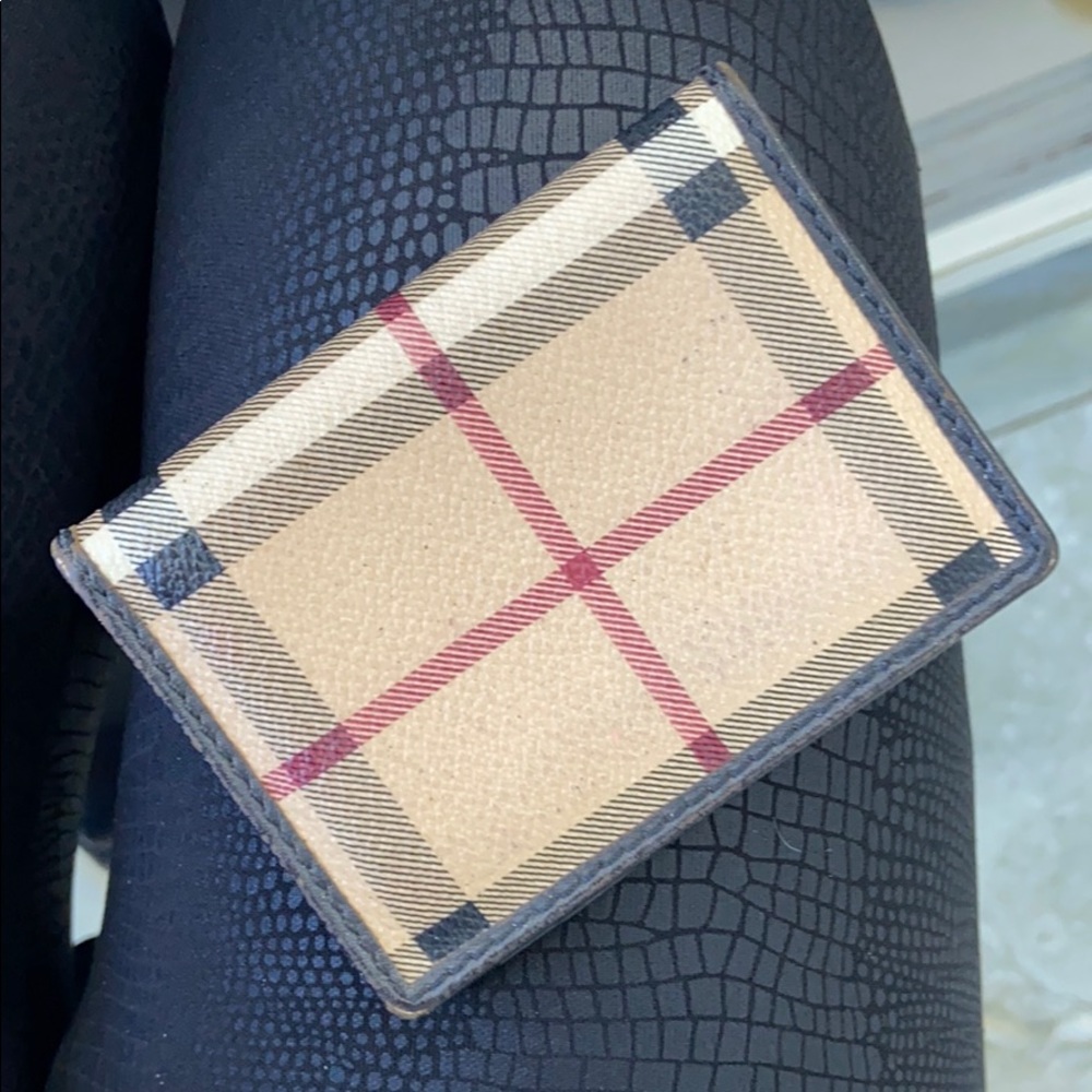 Burberry wallet